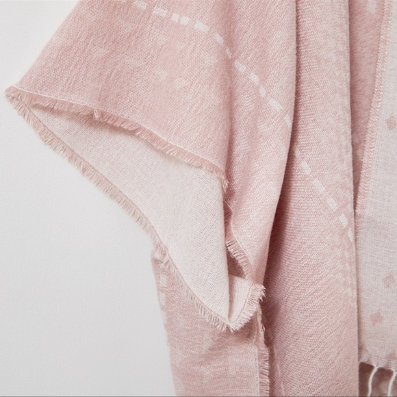 🆕 Gentle Fawn Hermosa Kimono Wrap Open Front Cardigan Shrug Tassles - Picture 2 of 5